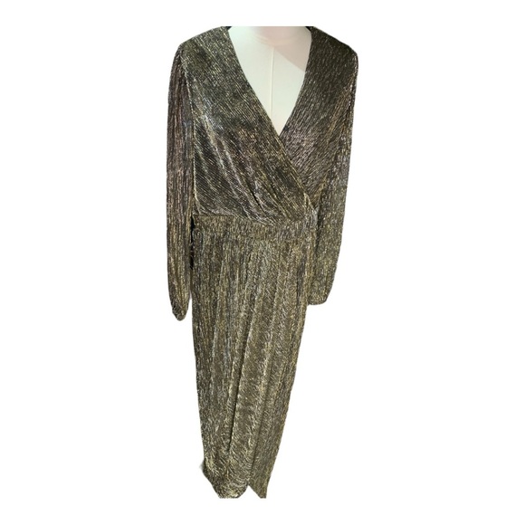 Clasi V-Neck Long Sleeve Asymmetrical Hem Dress Metallic Gold and Silver| SHEIN - Picture 5 of 6